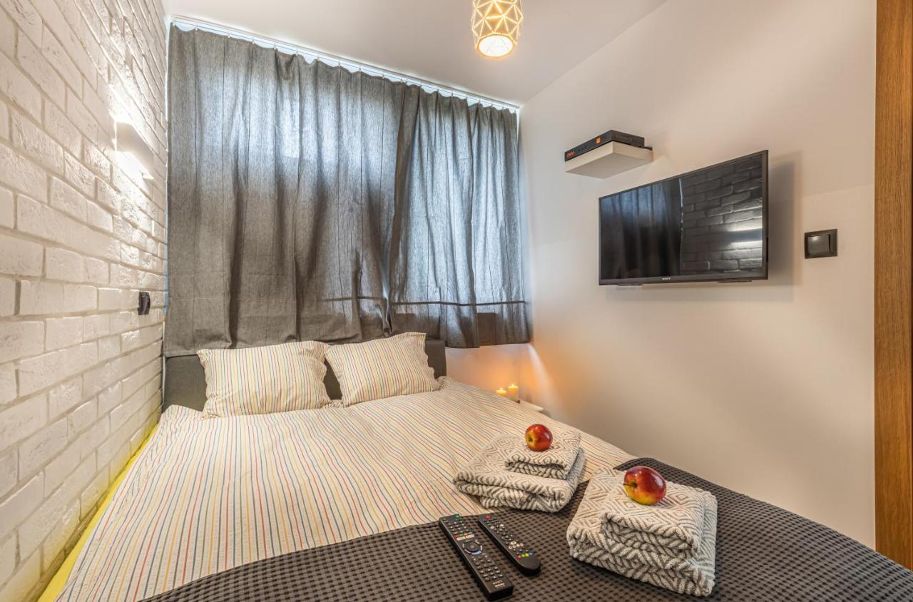 Apartment Strict Warsaw Center - Metro,Free Parking Exterior photo
